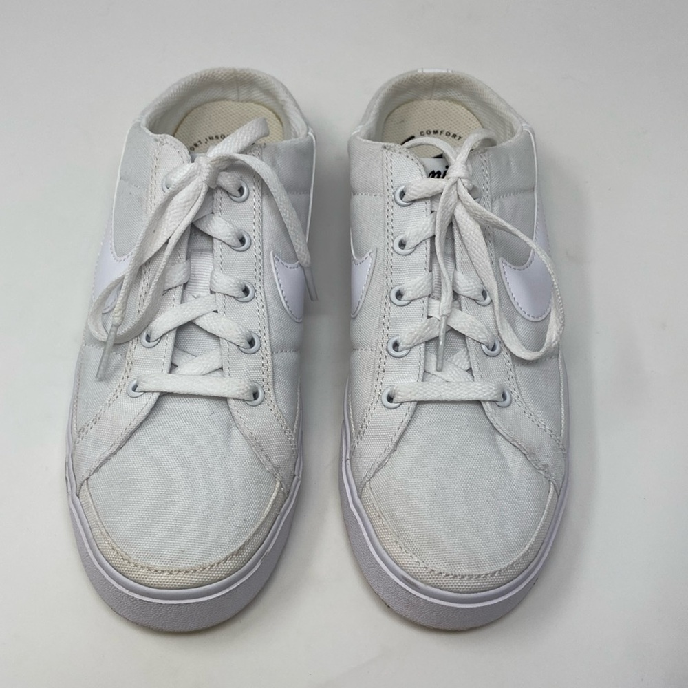 Nike Mule Slip on Size 8